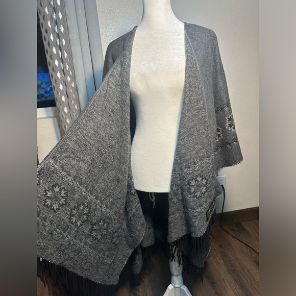 VTG Vintage Boru by Jimmy Hourihan Pancho wrap - Picture 10 of 14